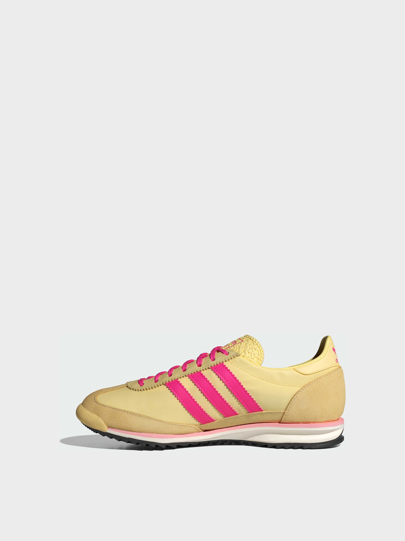 Кроссовки повседневные Adidas модель JQ6416 Фото