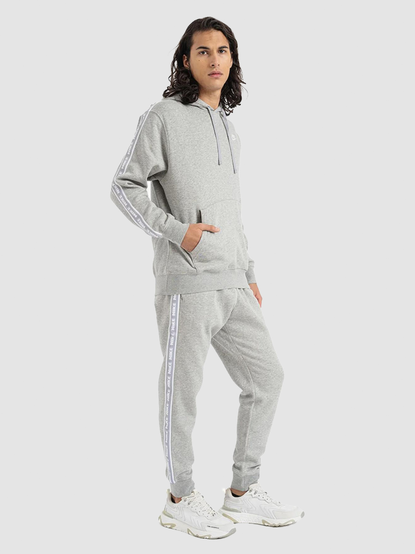 Спортивный костюм NIKE Club Fleece Gx Hd Track Suit модель FB7296-063 Спортивный костюм NIKE Club Fleece Gx Hd Track Suit модель FB7296-063 Фото