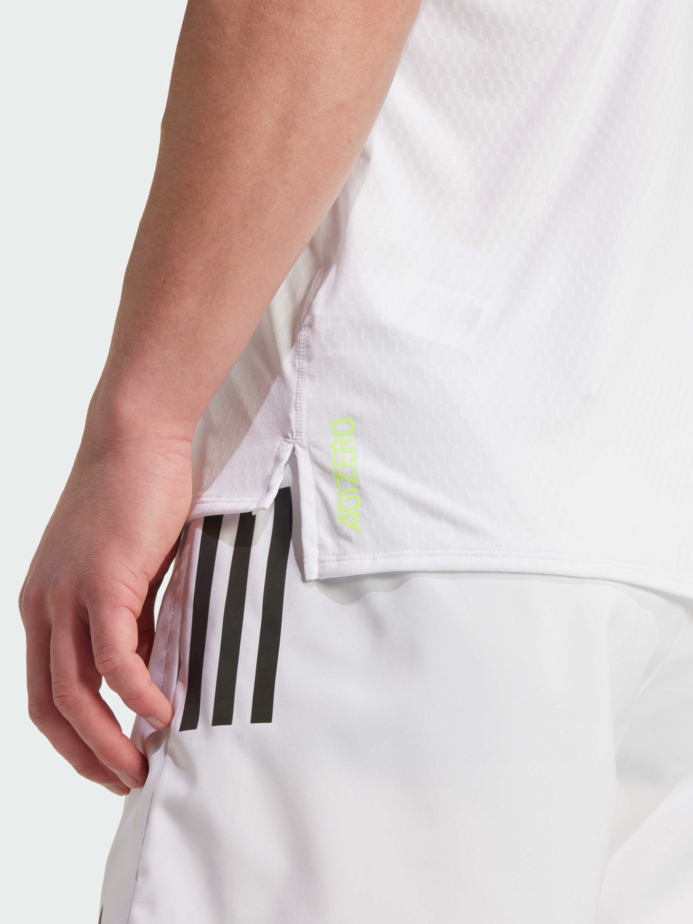 Майка спортивная Adidas модель JP1489 Фото