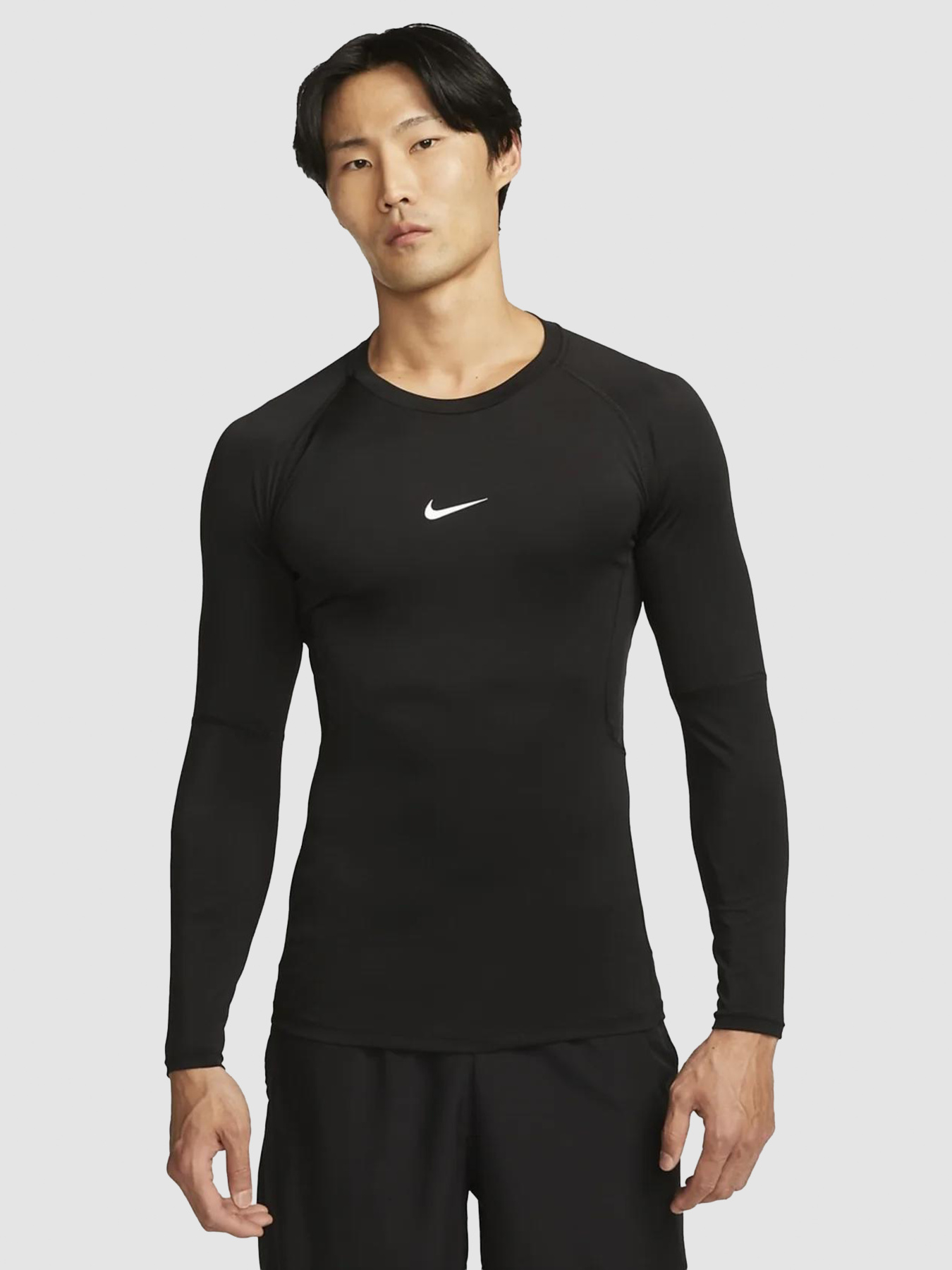 Термобілизна NIKE Pro Dri-Fit Tight Top модель FB7919-010 Термобілизна NIKE Pro Dri-Fit Tight Top модель FB7919-010 Фото