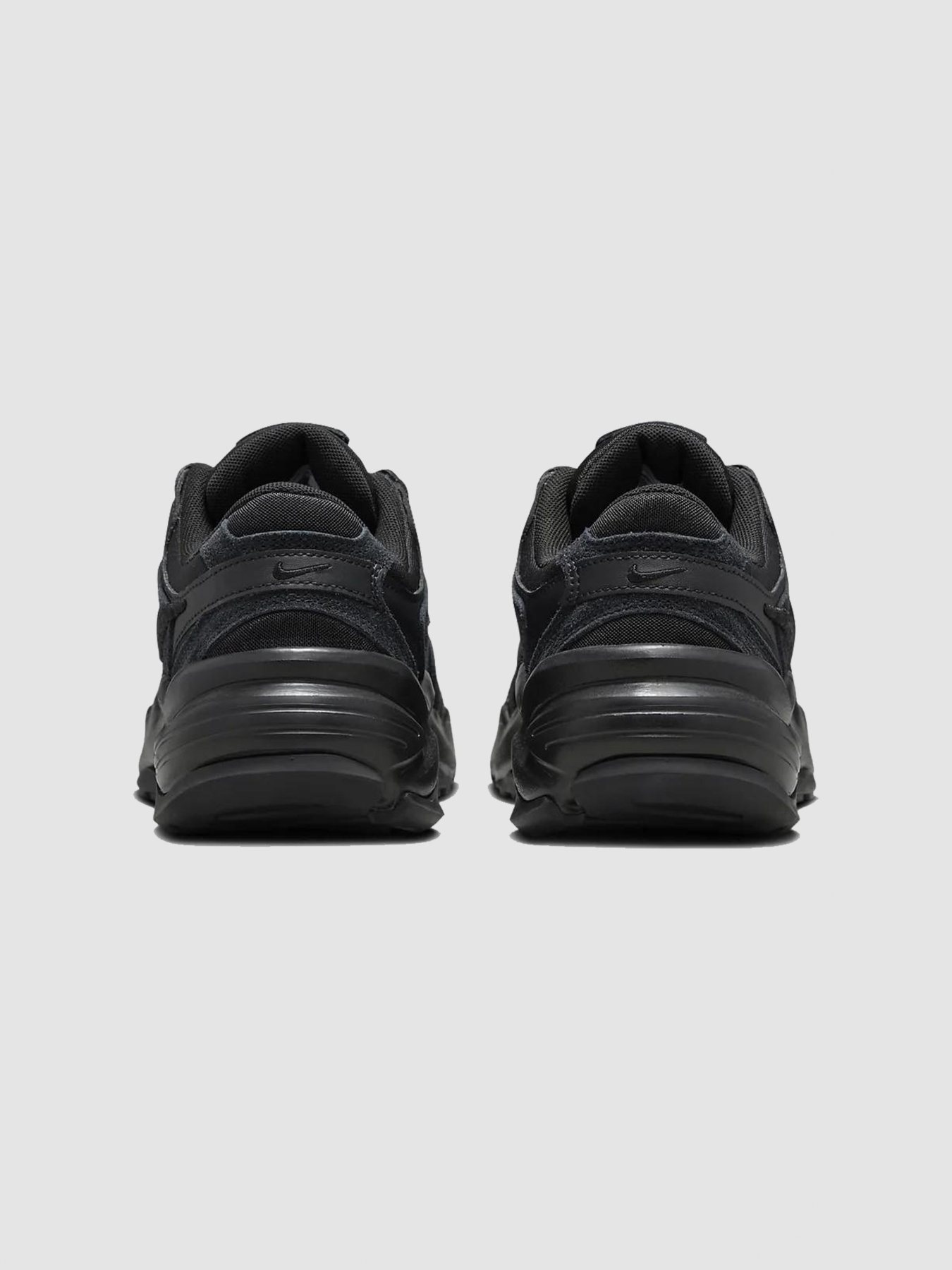 Кросівки NIKE W Al8 модель FJ3794-002 Фото