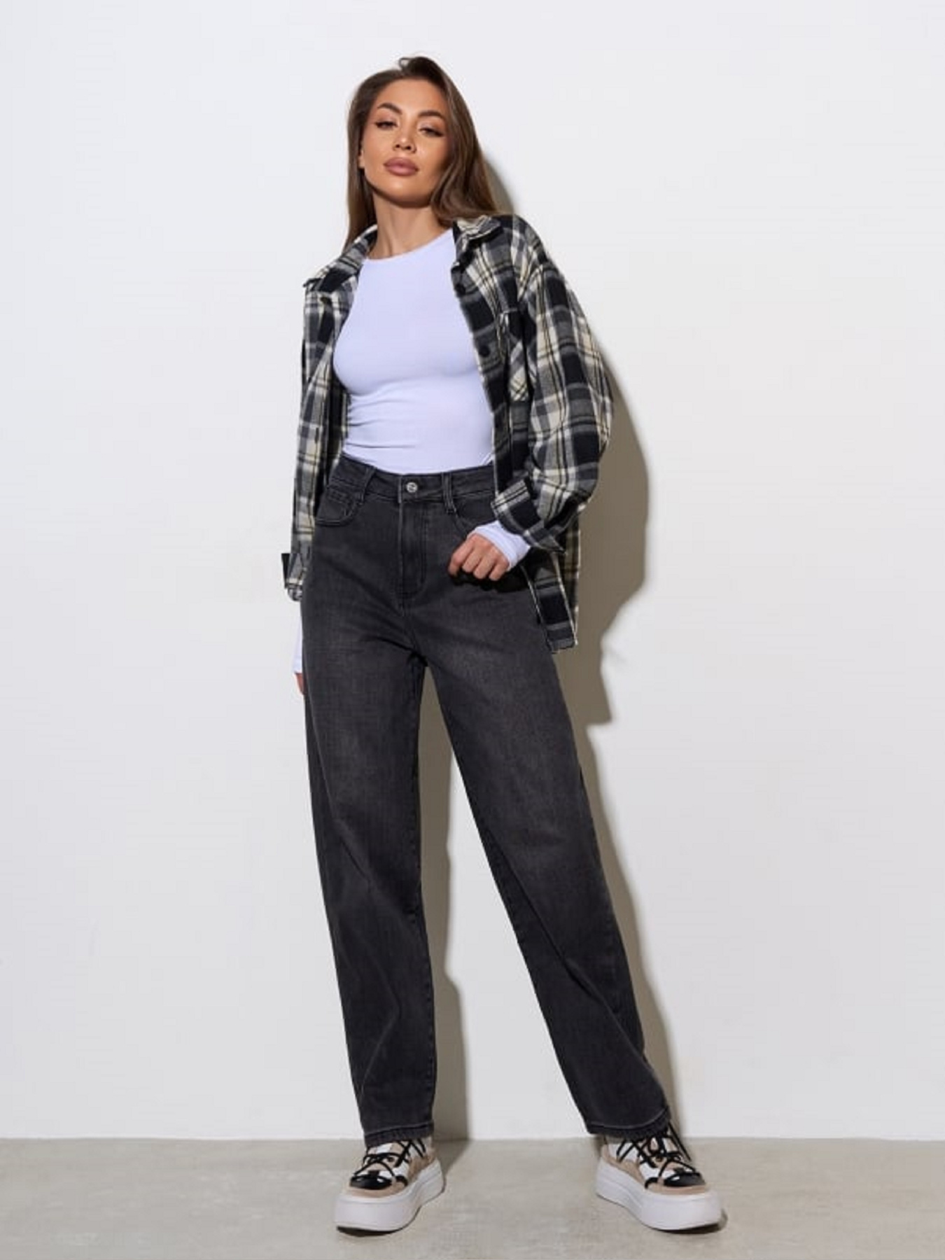 Широкие джинсы ISSA Plus модель WN20-725_серый Фото