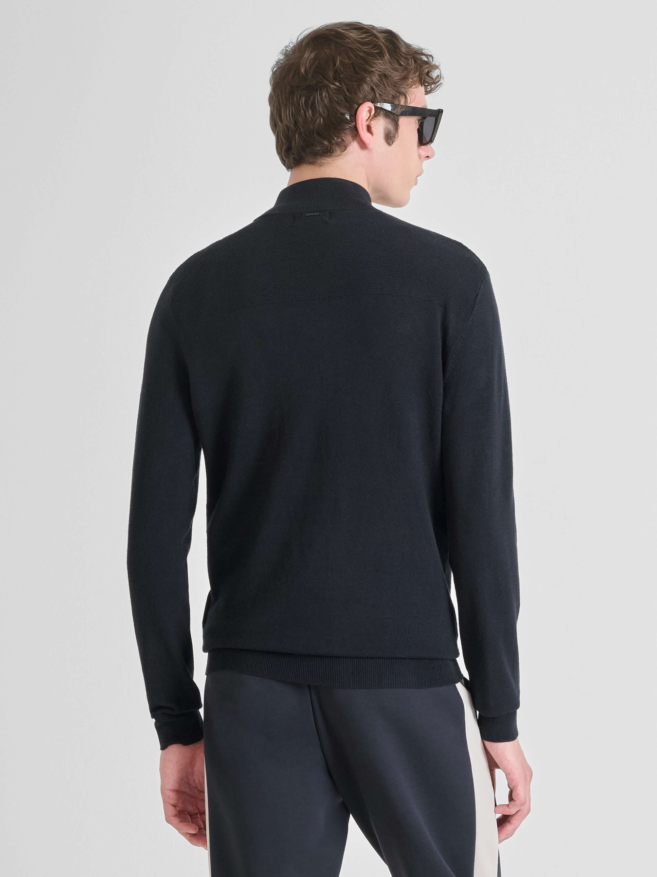 Джемпер Antony Morato модель SW01542YA5000027139 Фото