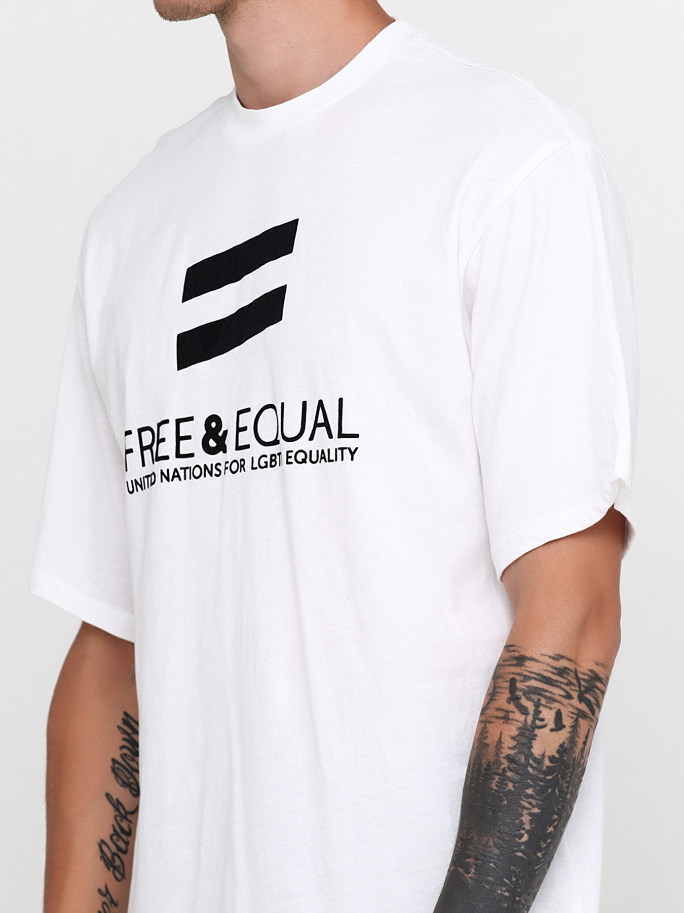 Футболка H&M модель 6564878RP2_белый Футболка H&M модель 6564878RP2_белый Фото