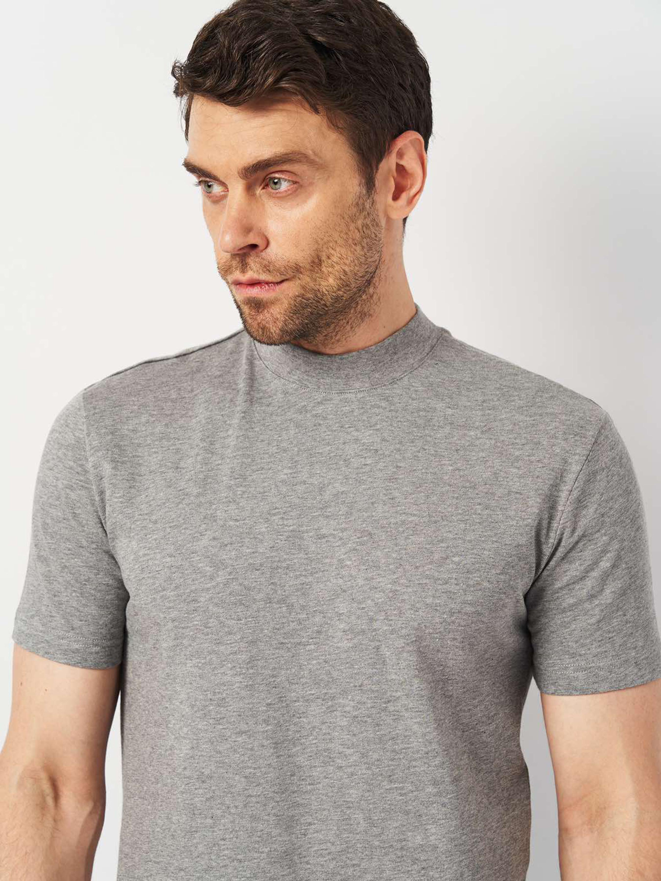 Футболка H&M модель 2001132ral_Серый Фото