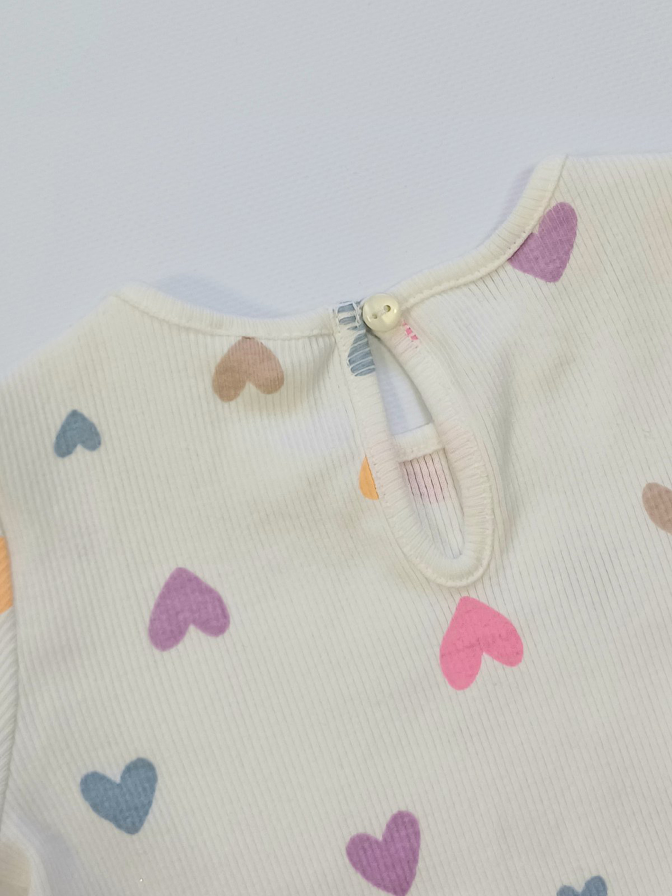 Футболка H&M модель 2369743kwer_Белый Фото