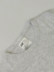 Футболка H&M модель 95703833kwer_Светло-серый Фото