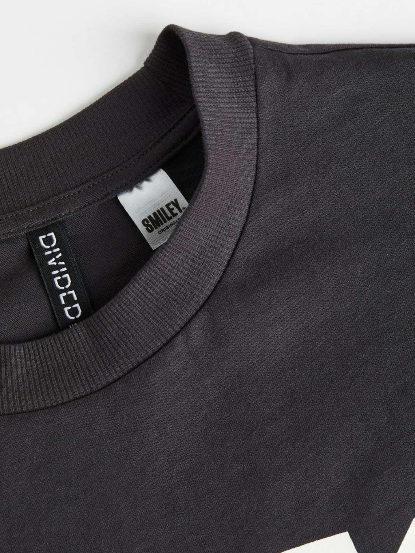 Футболка H&M модель 1129527wer_Графитовый Фото