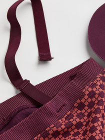 Спортивный топ H&M модель 1095044ral_Бордовый Фото