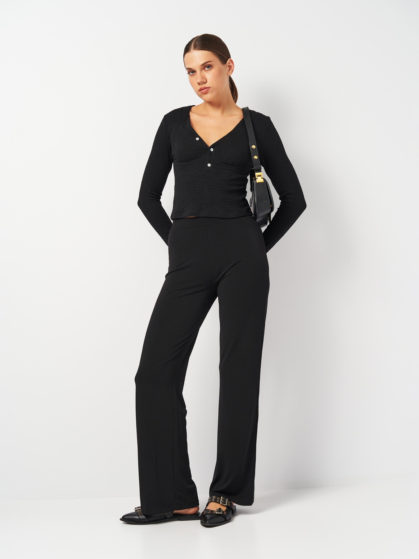 Лонгслив H&M модель 2001141ral_Черный Фото