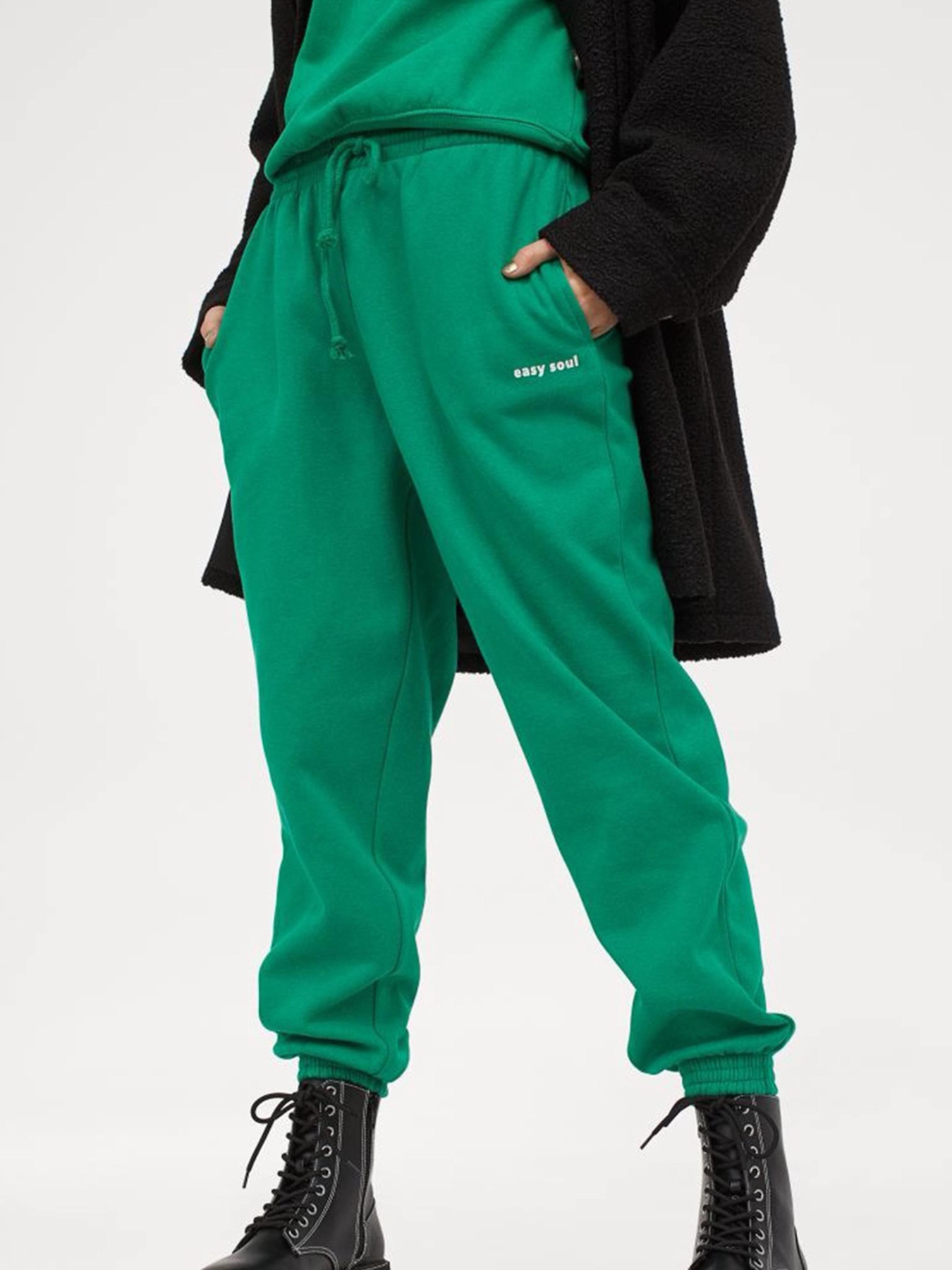 Джоггеры H&M модель 9315253wer_Зеленый Фото