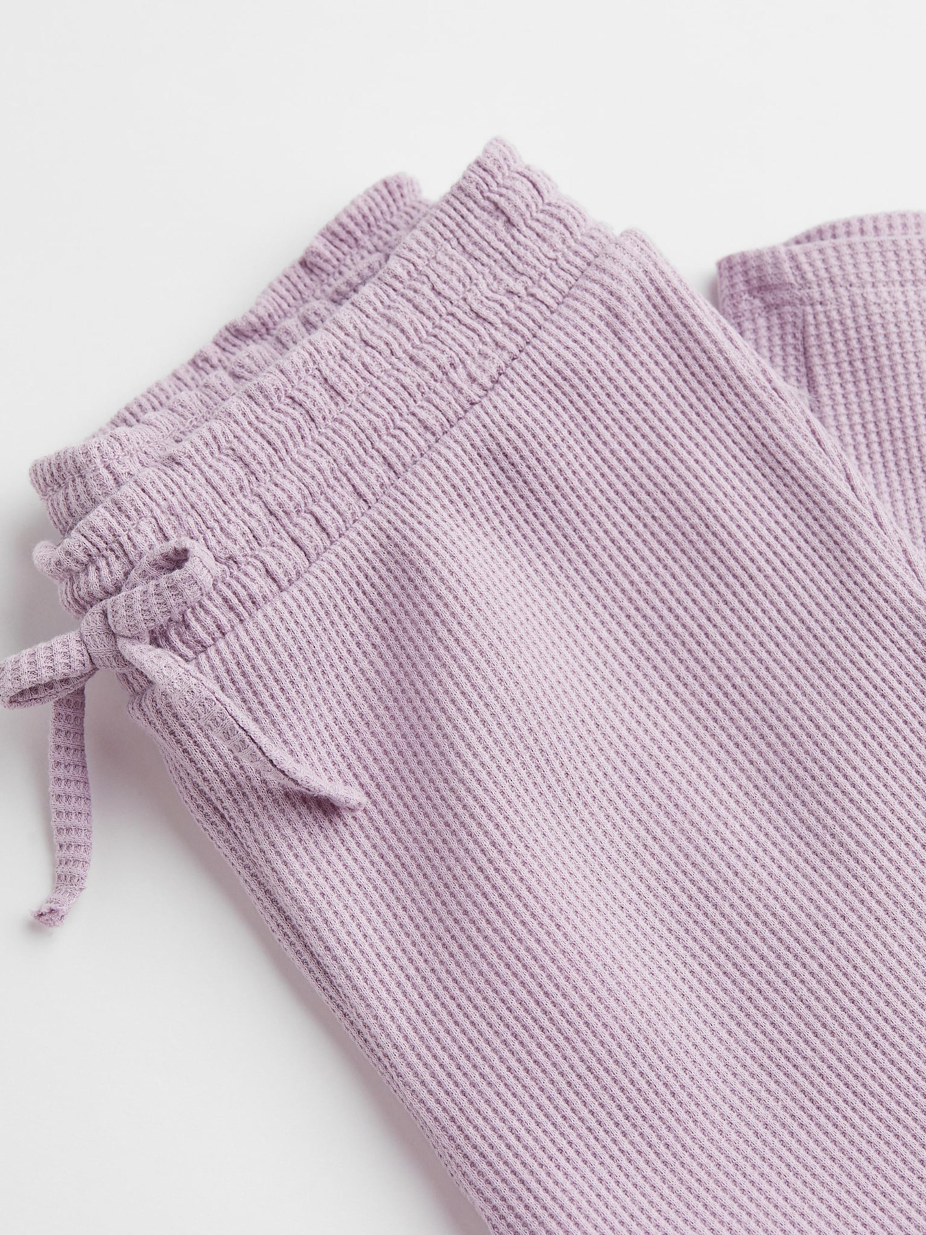 Повседневные штаны H&M модель 10786786kwer_Лавандовый Фото