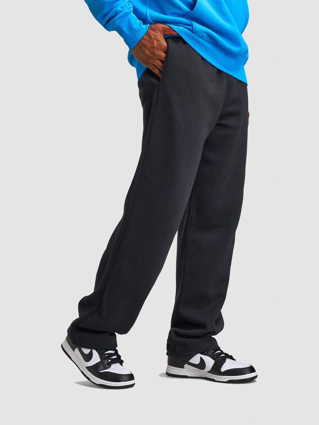 Штаны спортивные NIKE Club Fleece модель IF0488-010 Штаны спортивные NIKE Club Fleece модель IF0488-010 Фото