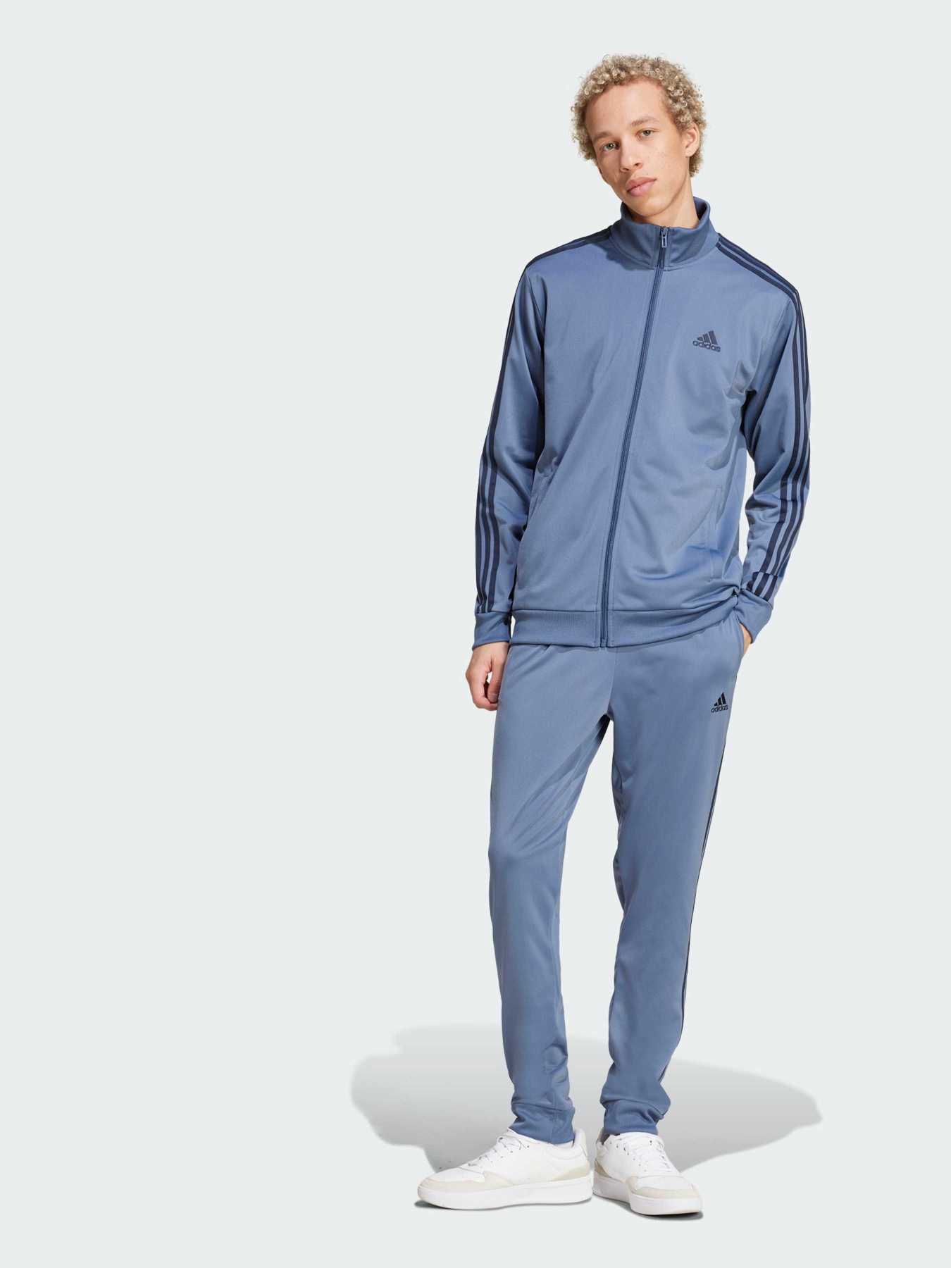 Повседневный костюм Adidas модель IY6652 Фото