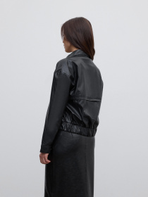 Шкіряна куртка Estro модель 00484-9101 Шкіряна куртка Estro модель 00484-9101 Фото