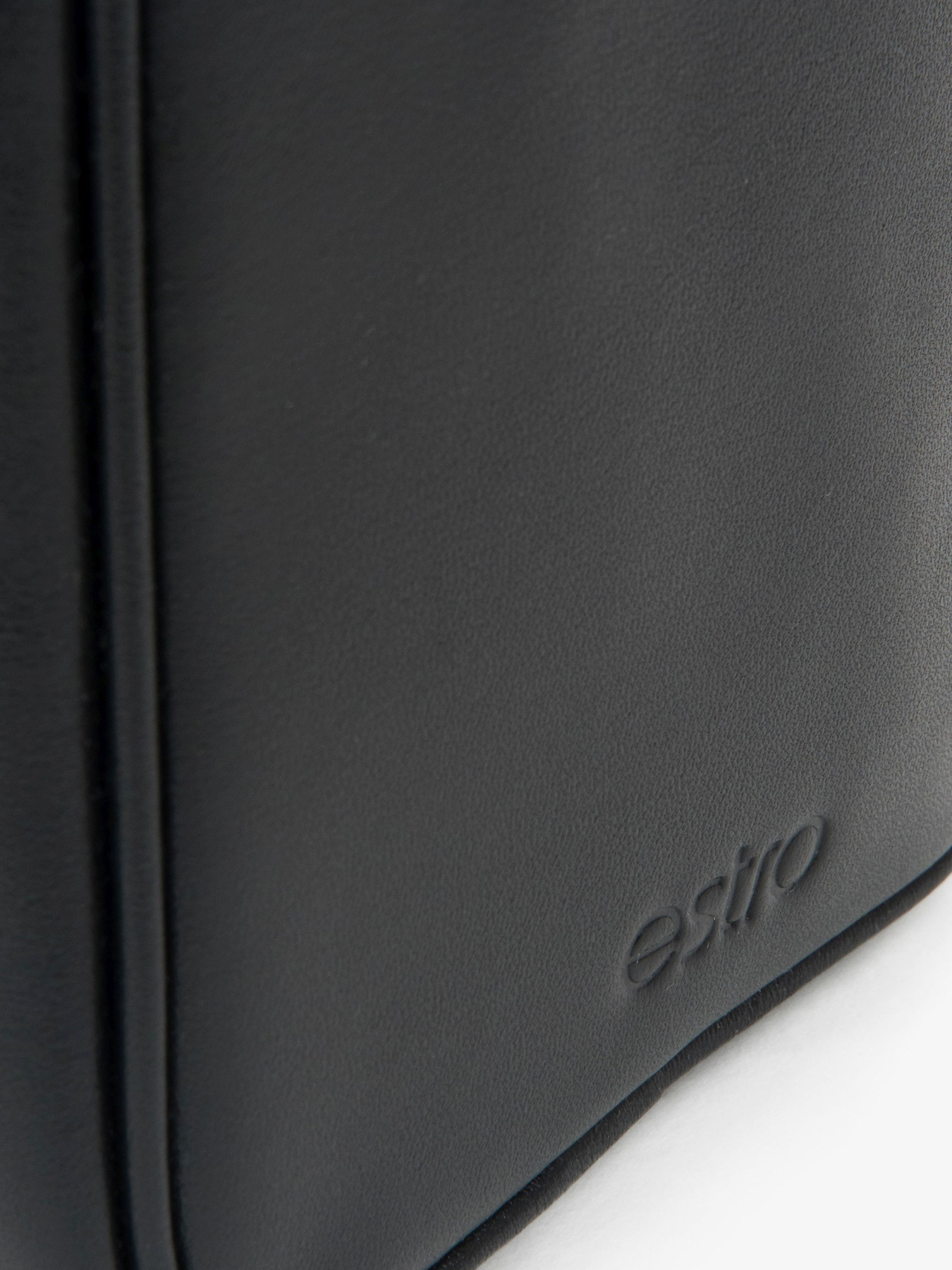 Сумки Estro модель 9453-01-101 Фото