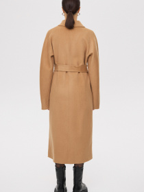 Пальто и плащи Estro модель 8920-012591 Пальто и плащи Estro модель 8920-012591 Фото