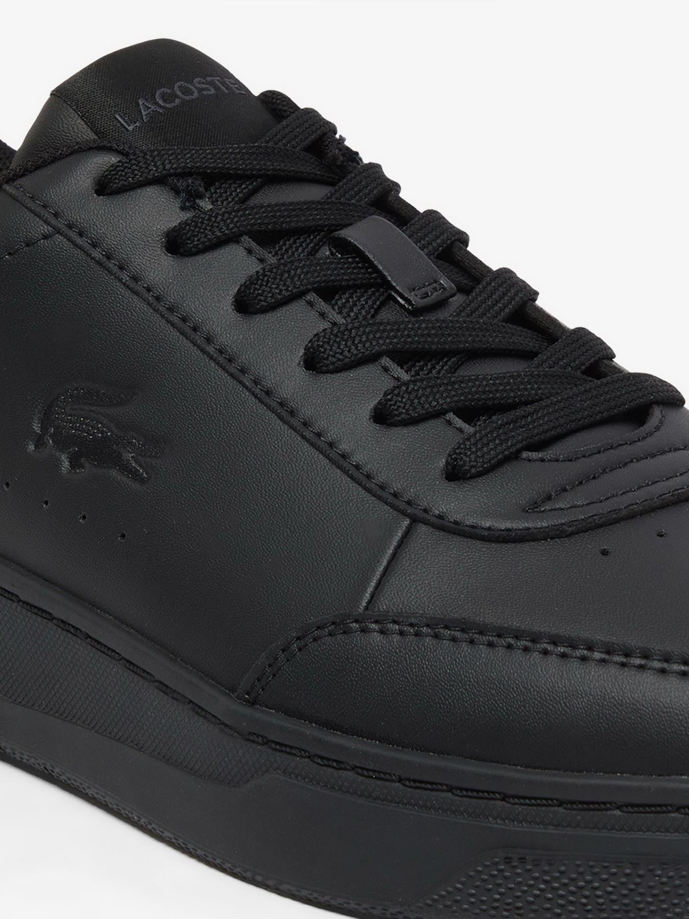 Кросівки Lacoste модель 750SMA007302H Фото