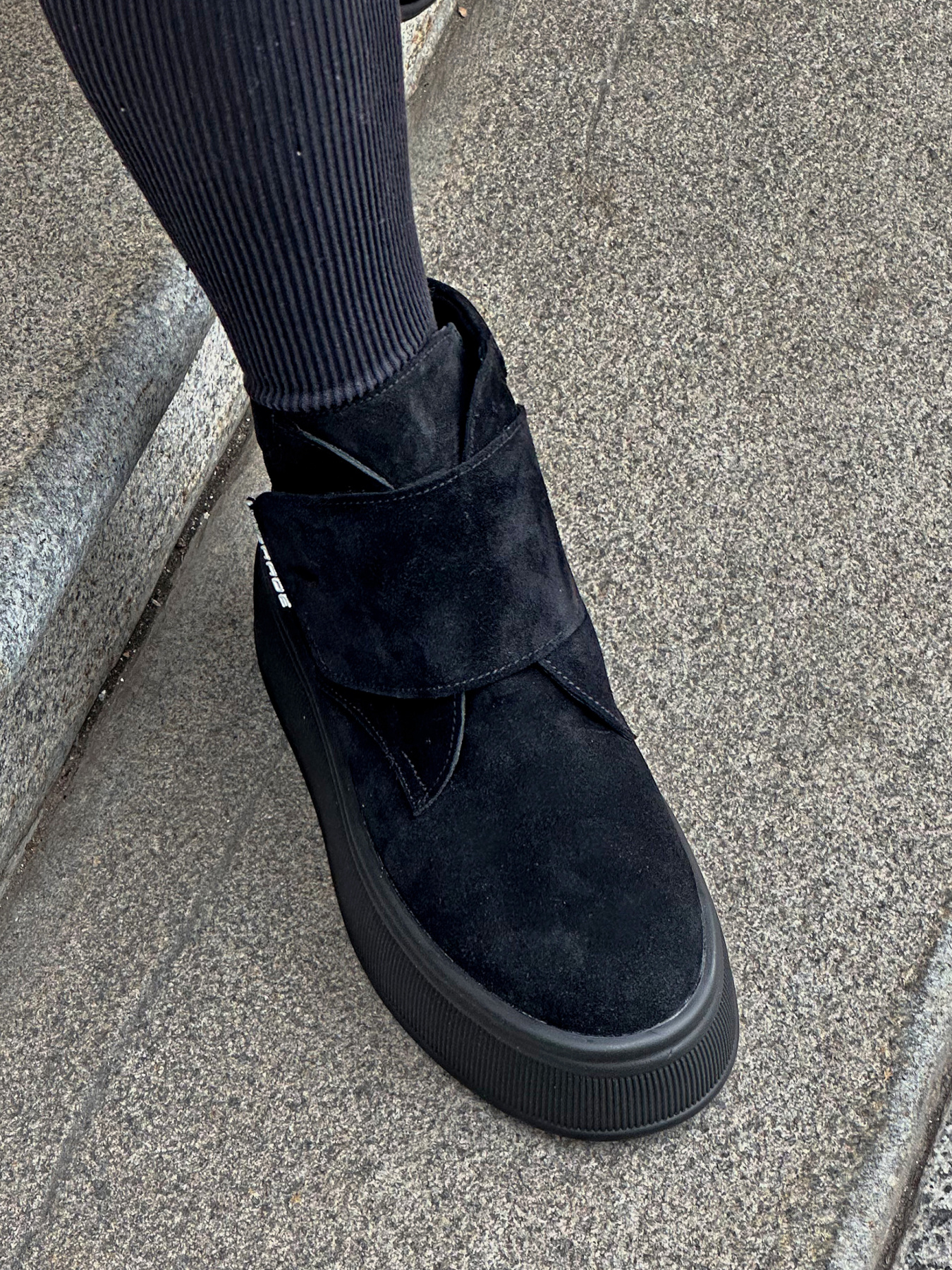 Ботинки INNOE модель 777562-4 Фото