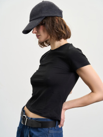 Футболка Роза модель 240239_black Фото