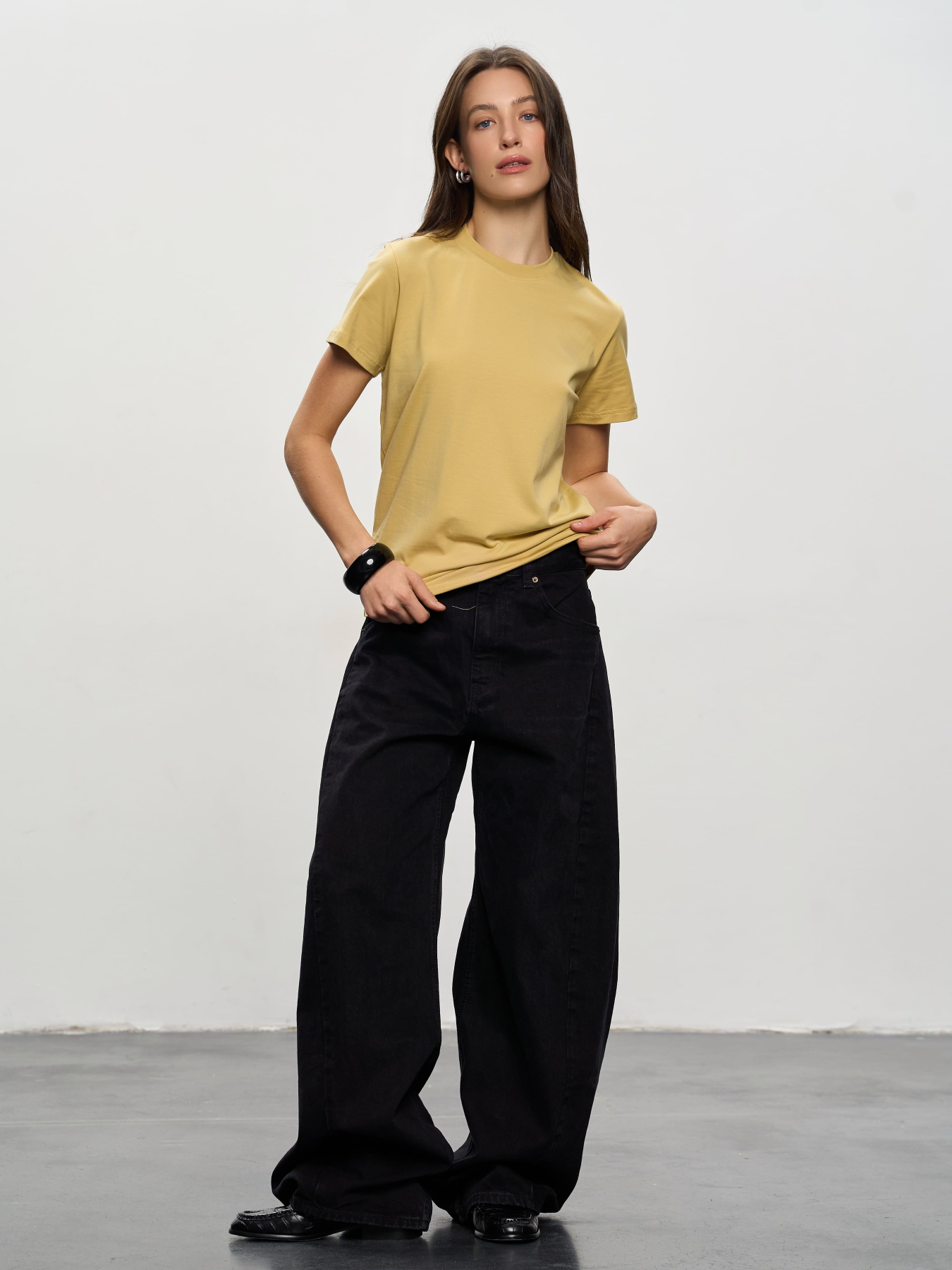 Футболка Роза модель 231103_sandy Фото