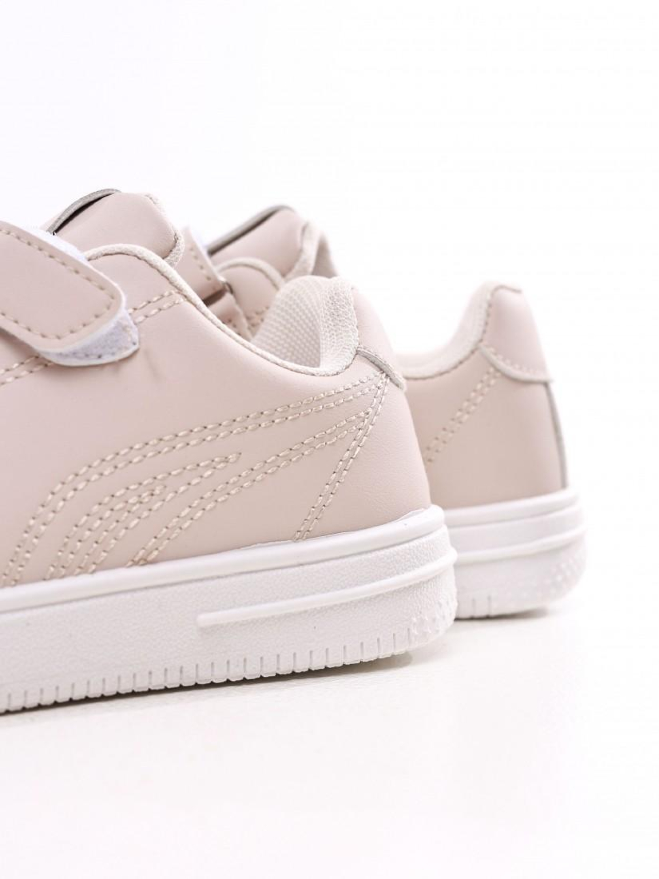 Кроссовки STREAM модель 683836 Фото