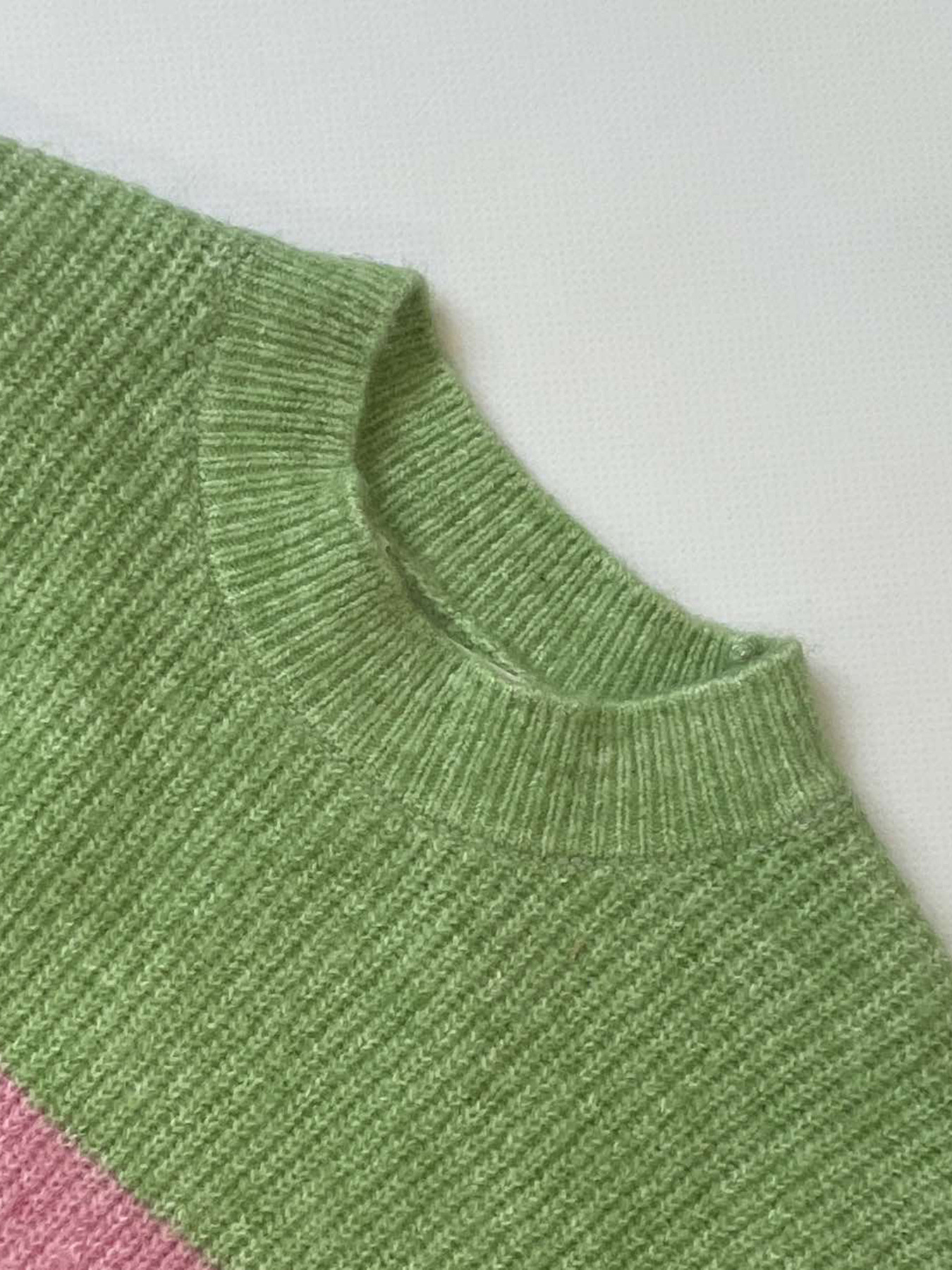 Светр H&M модель 1290672kwer_Розово-зеленый Фото