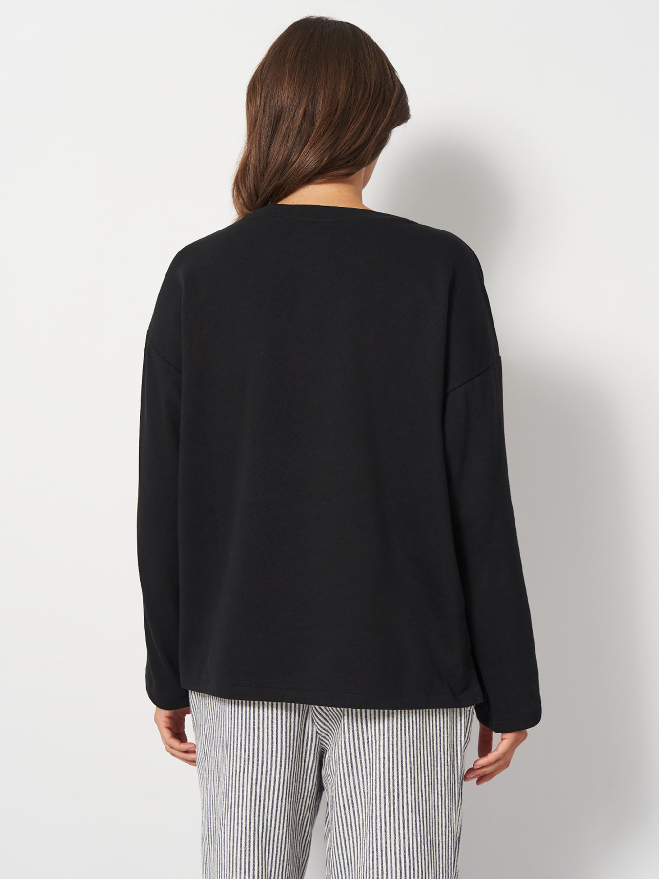 Світшот H&M модель 9381193wer_Черный Фото