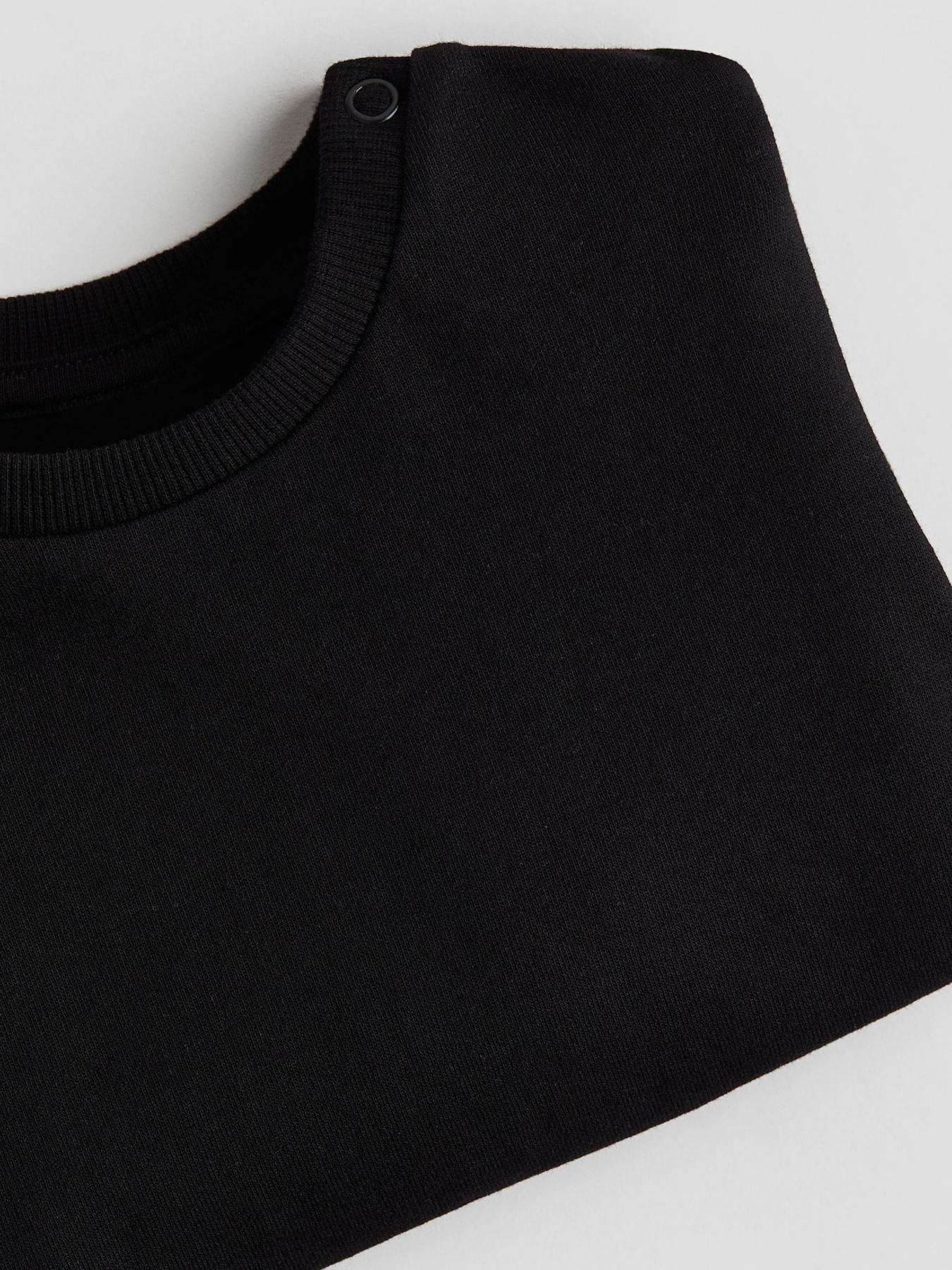 Свитшот H&M модель 10880576kwer_Черный Фото