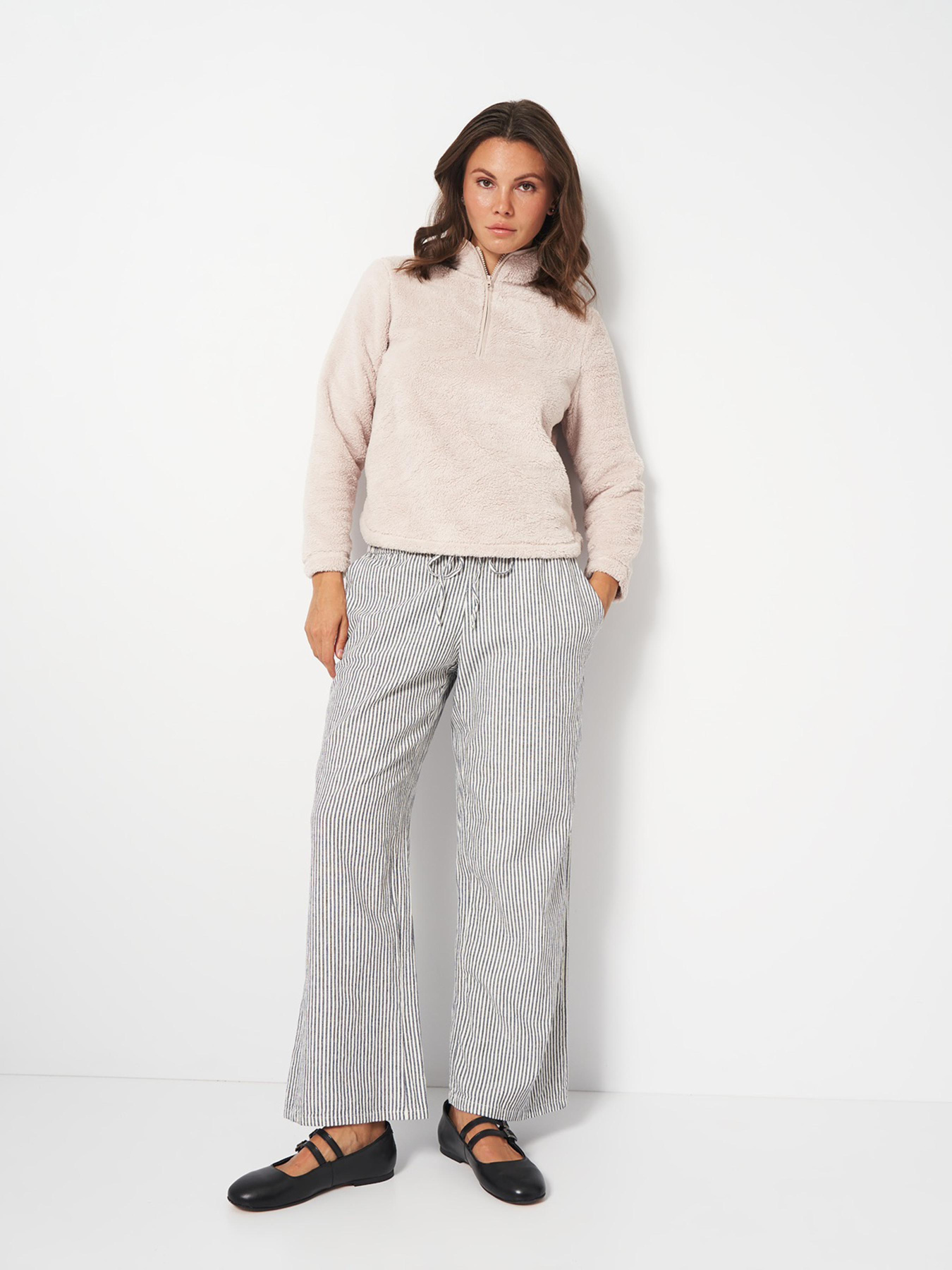 Світшот H&M модель 9045842wer_Светло-серый Фото