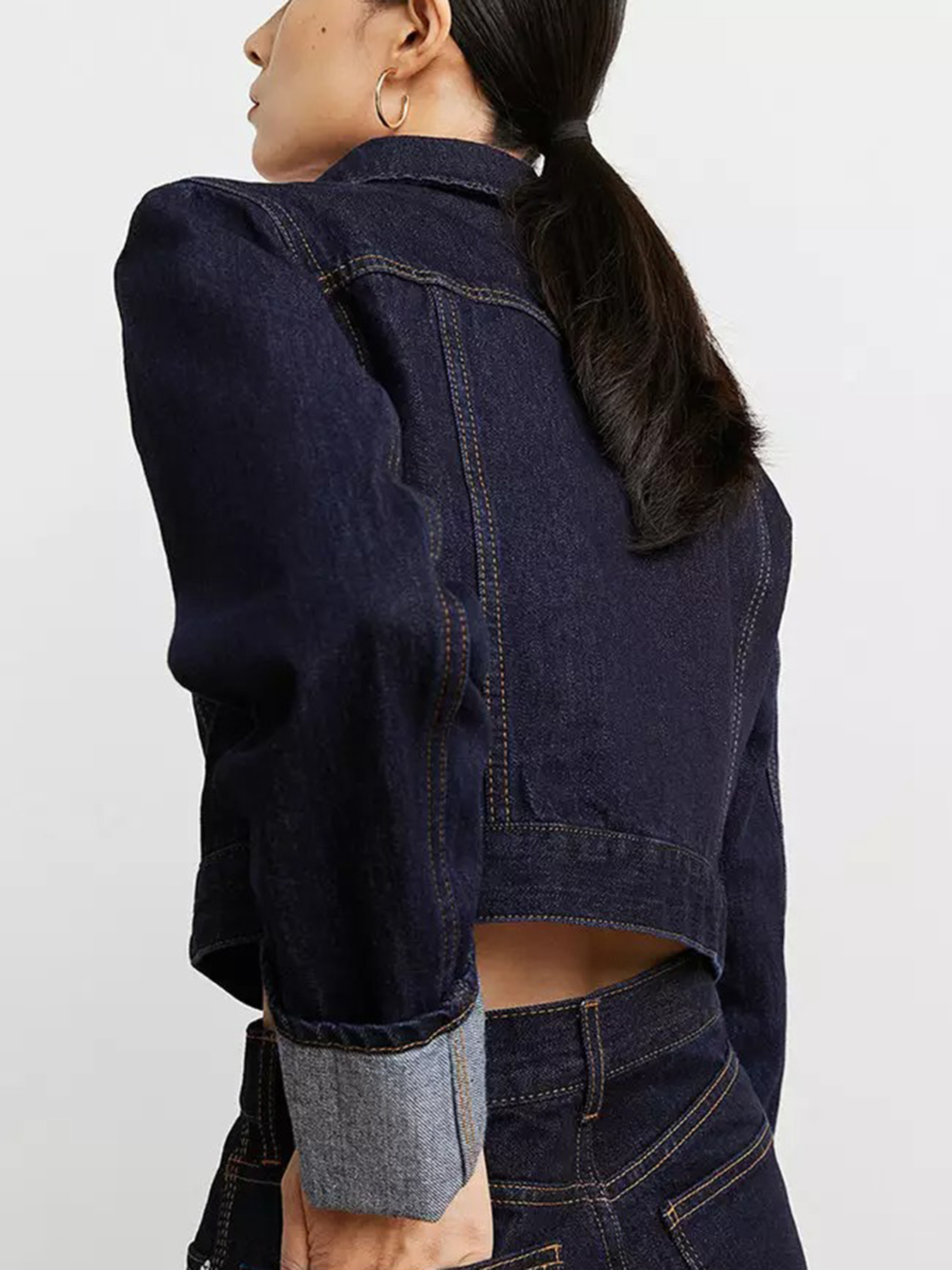 Джинсовая куртка H&M модель 1051893ral_Темно-синий Фото