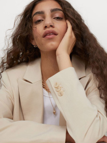 Блейзер H&M модель 9691003wer_Светло-бежевый Фото