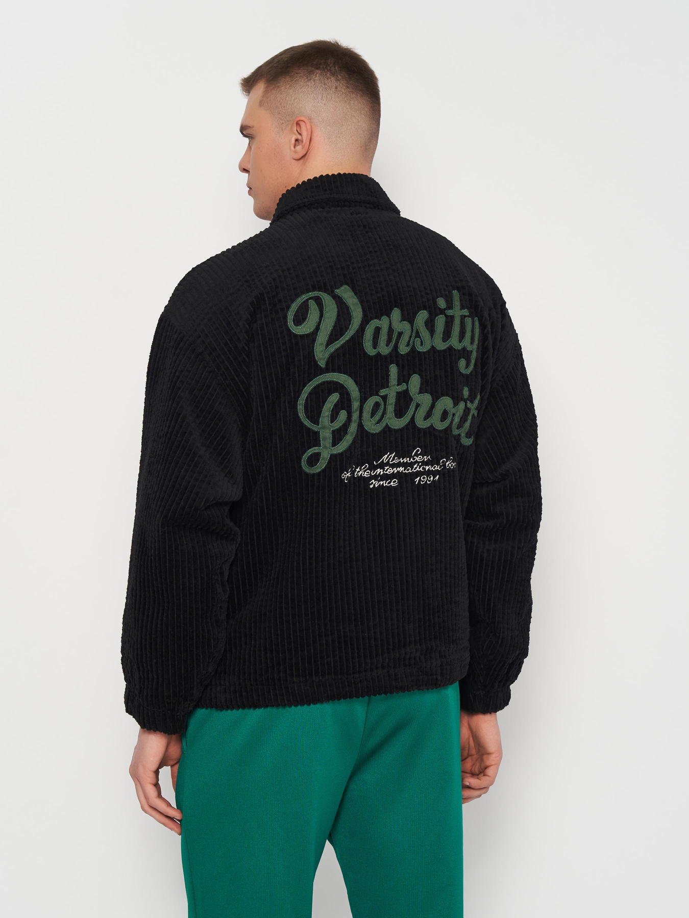 Демисезонная куртка H&M модель 1075959arl_Черный Фото