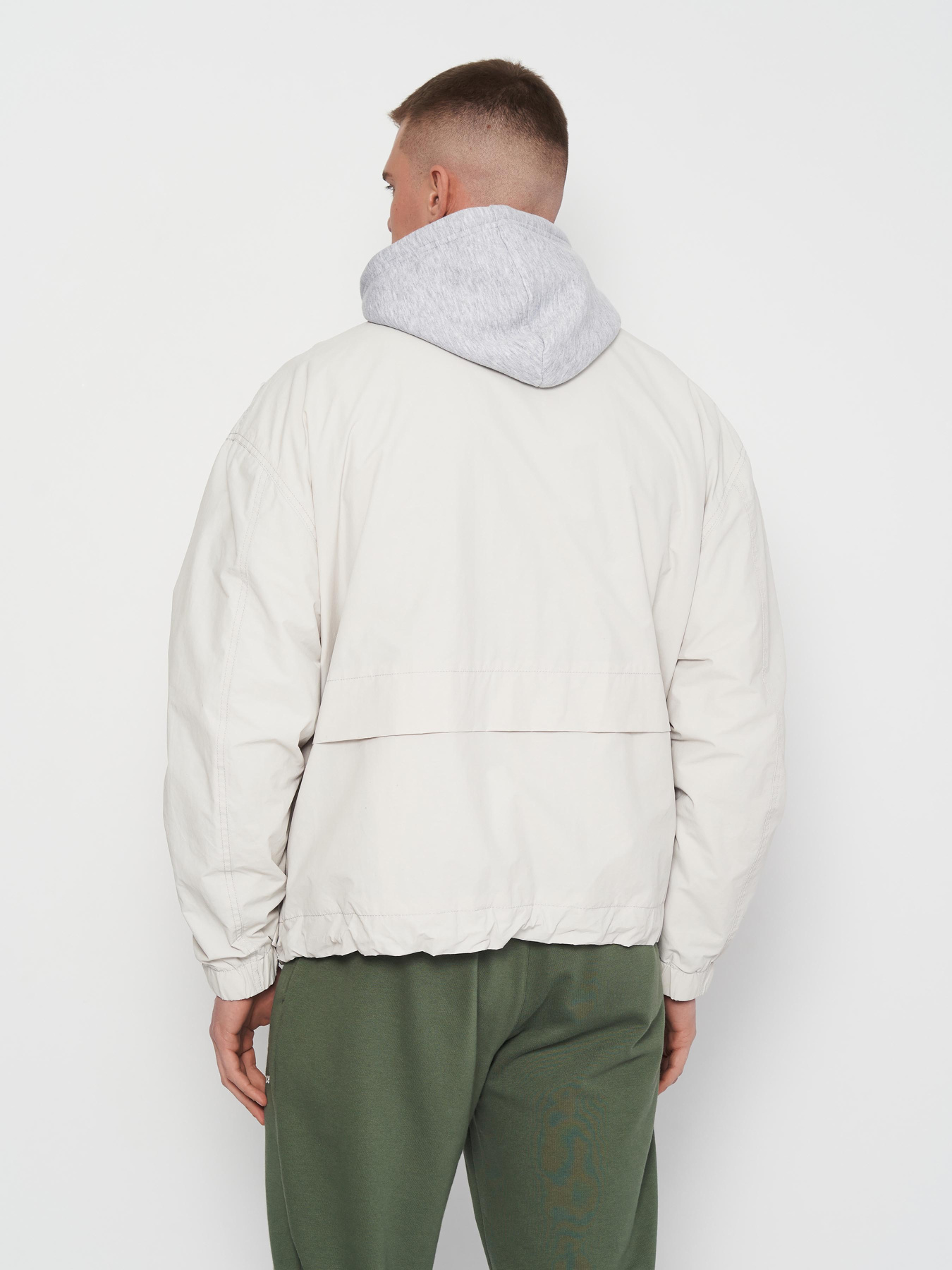 Зимняя куртка H&M модель 1043453arl_Светло-серый Фото