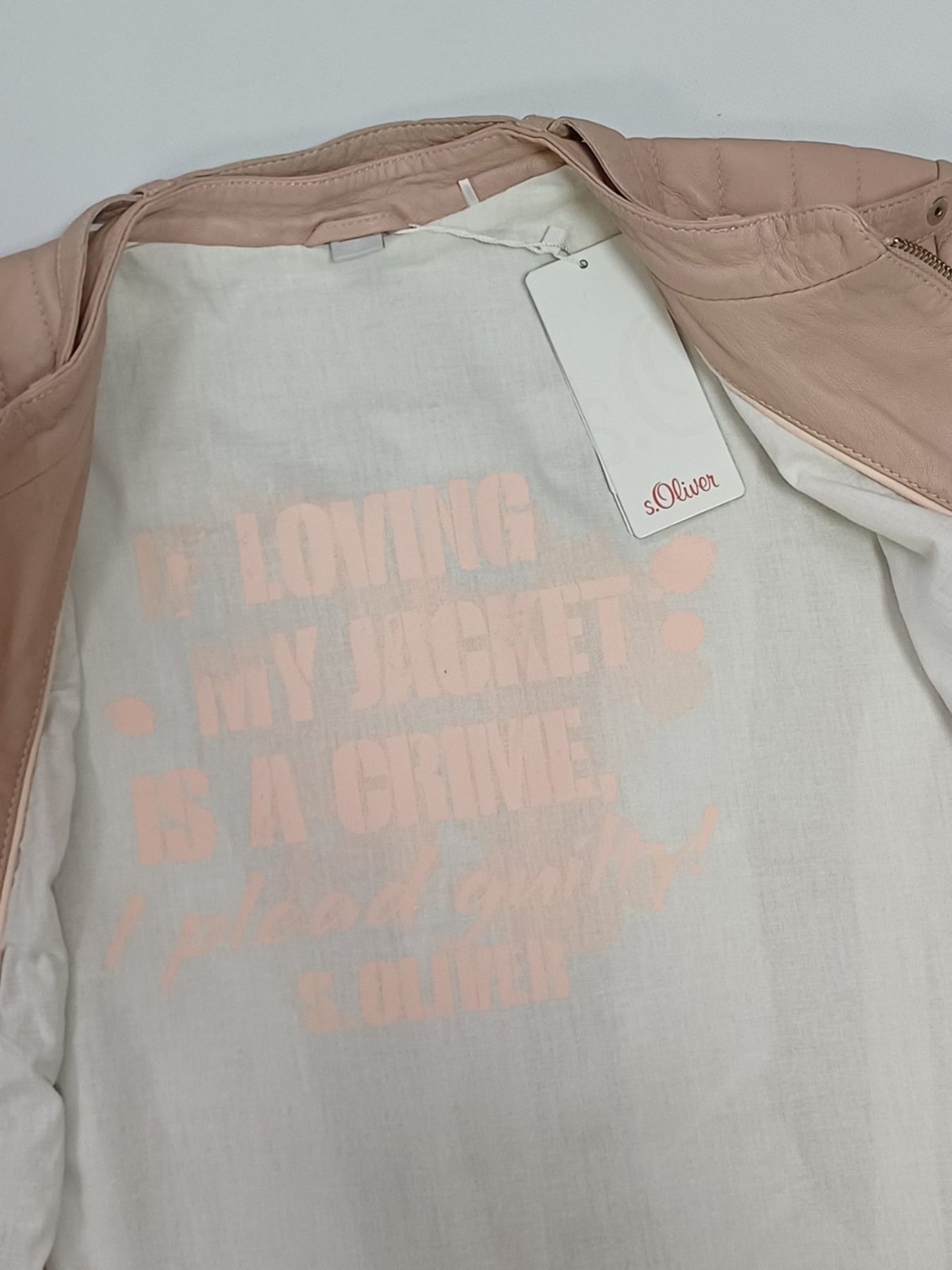 Куртка кожаная S.Oliver модель 5897143wer_Пудровый Фото