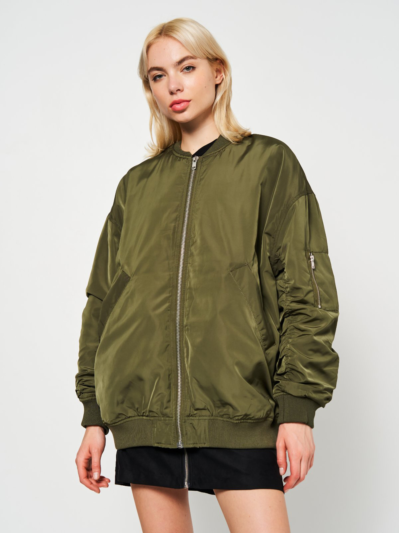 Бомбер H&M модель 9222242wer_Хаки Фото