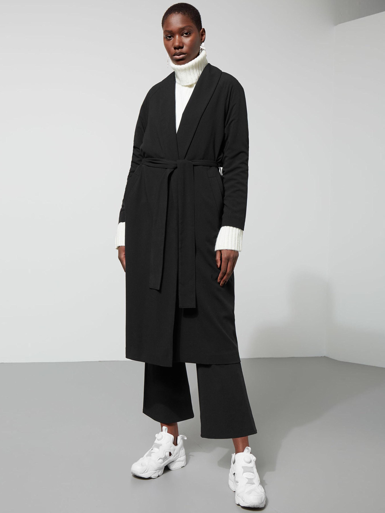 Пальто Weekday модель 4843805bar_Черный Фото