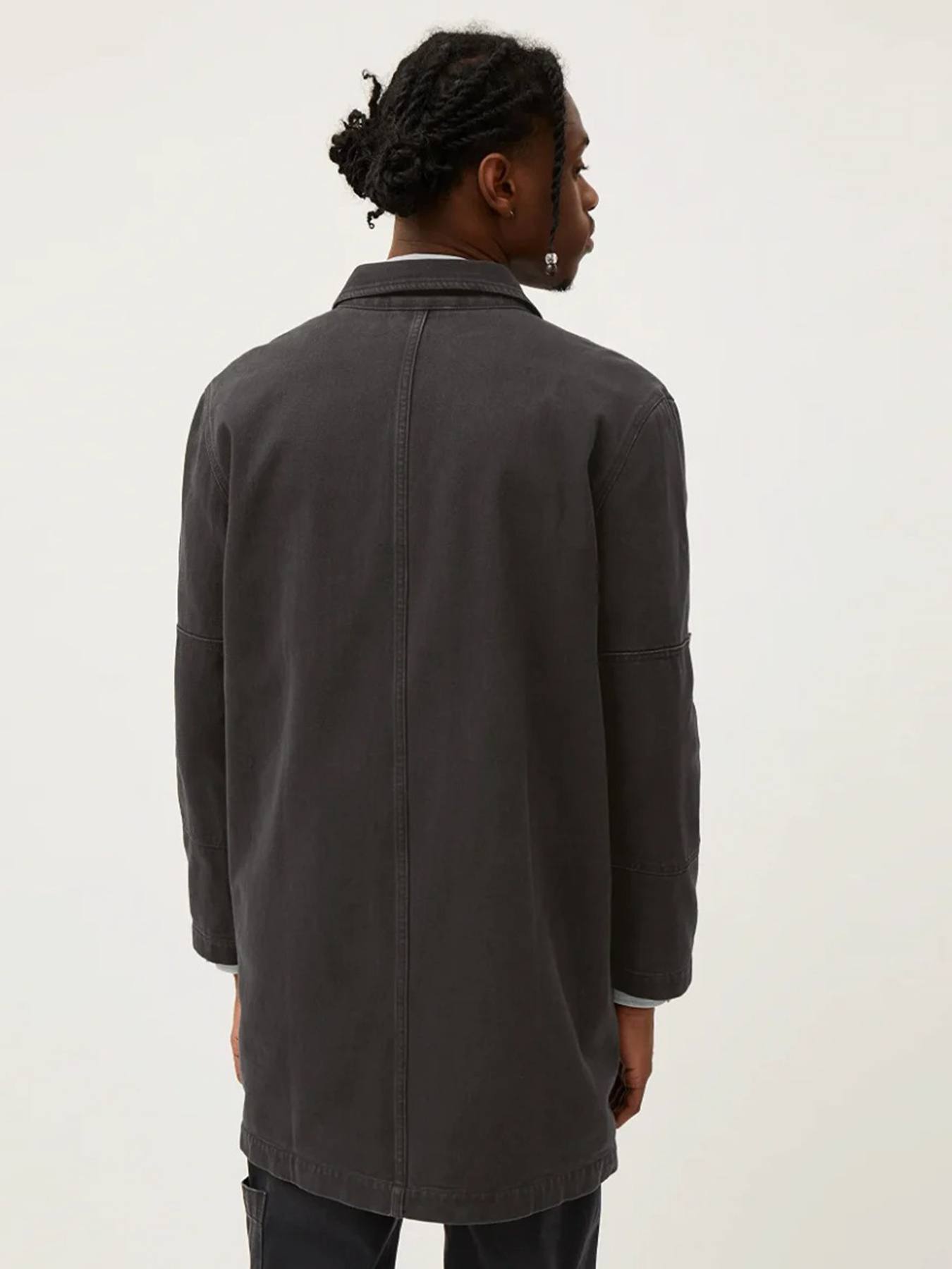 Плащ Weekday модель 8340561ral_Черный вымытый Фото