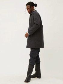 Плащ Weekday модель 8340561ral_Черный вымытый Фото