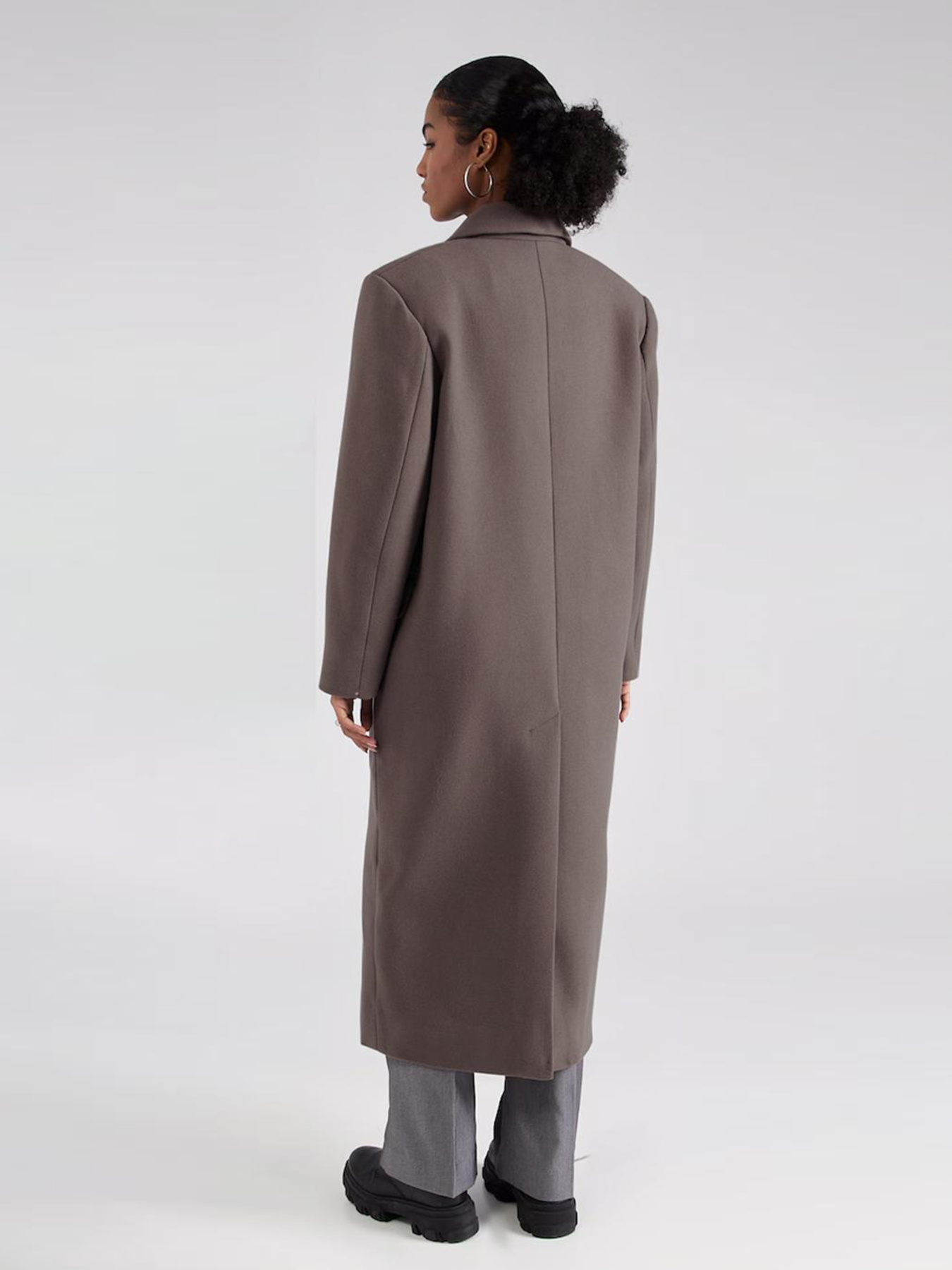 Пальто Weekday модель 4114963wer_Коричневый Пальто Weekday модель 4114963wer_Коричневый Фото