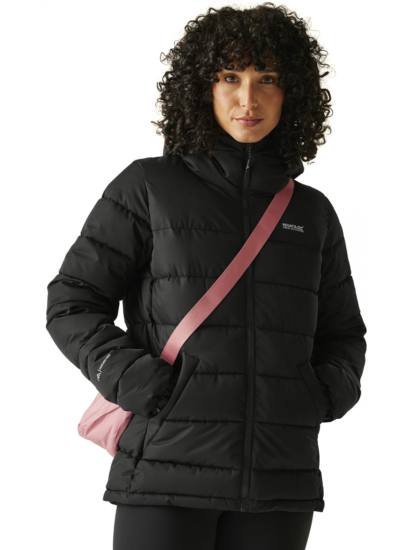 Зимняя куртка Regatta Women'saldthorn модель RWN397-800 Фото