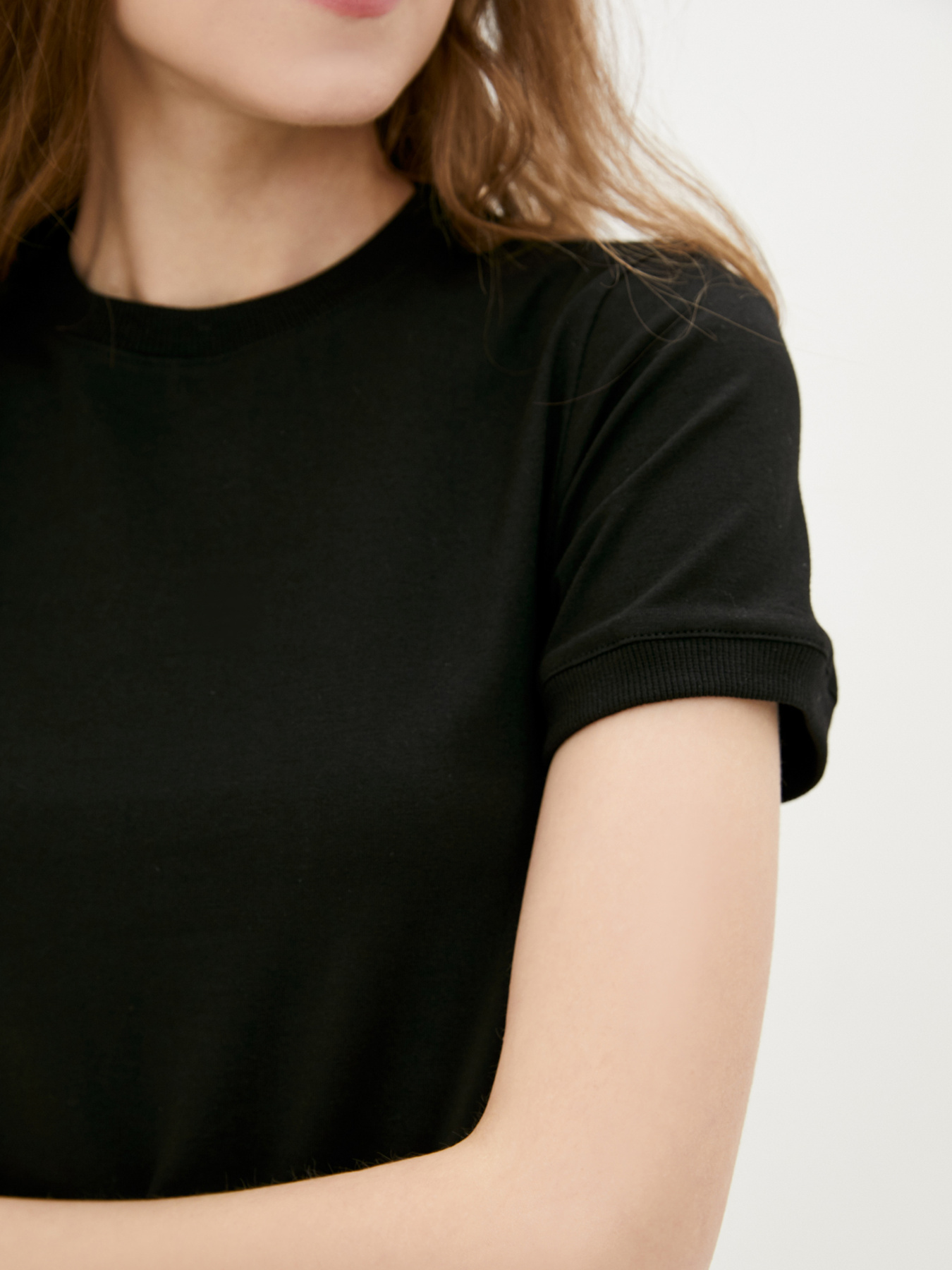 Платье-футболка Daria Karpiuk модель USF052NV08CTEL Фото