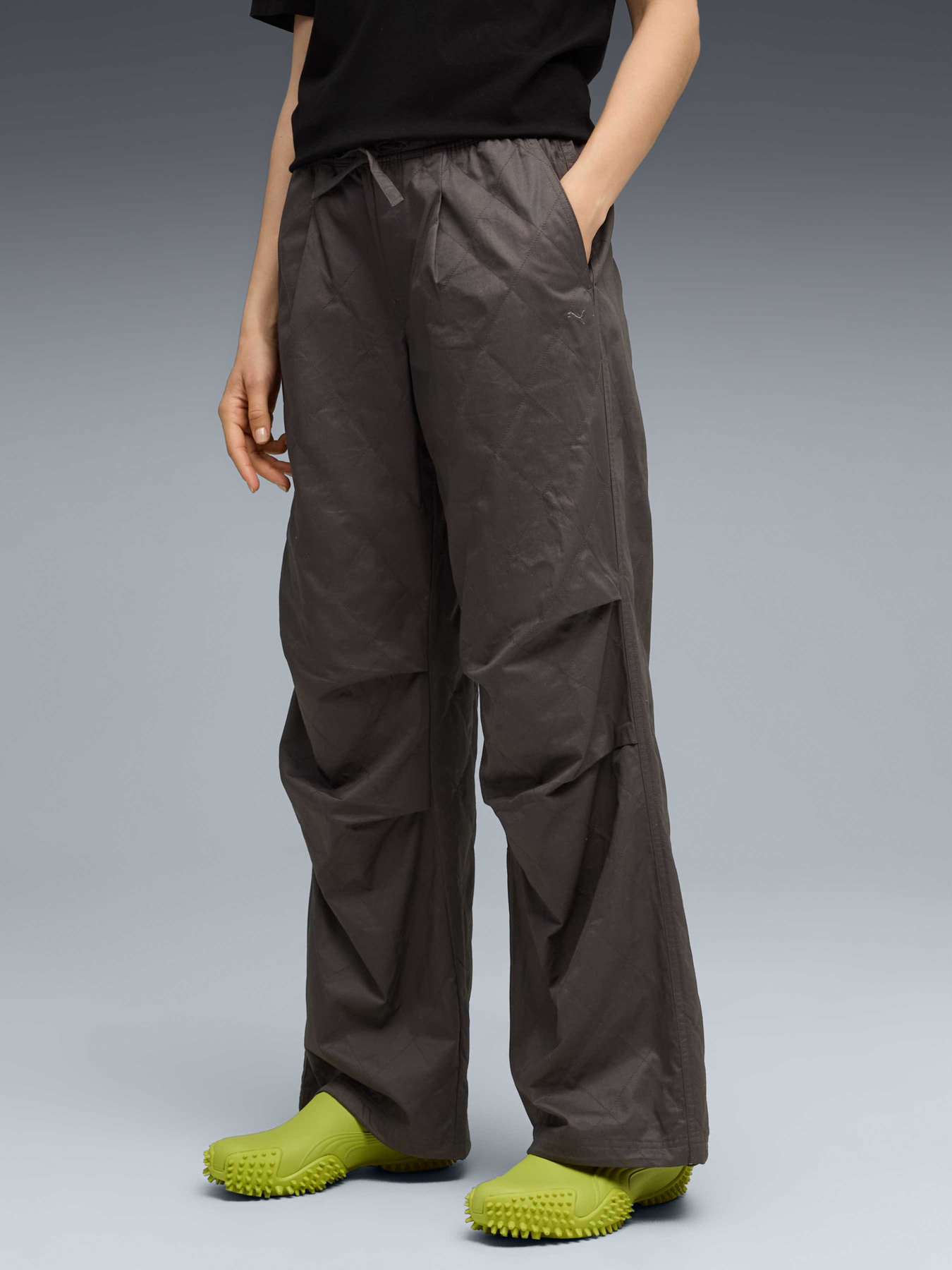 Штаны спортивные PUMA Yona Parachute Pants модель 632323 Фото