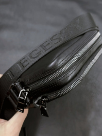 Мессенджер Legessy модель VP_006 Фото