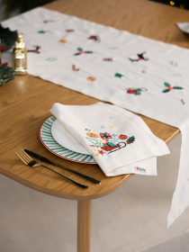 Серветка новорічна під тарілку "Різдвяна мелодія" Едельвіка модель 552-25-00 Фото