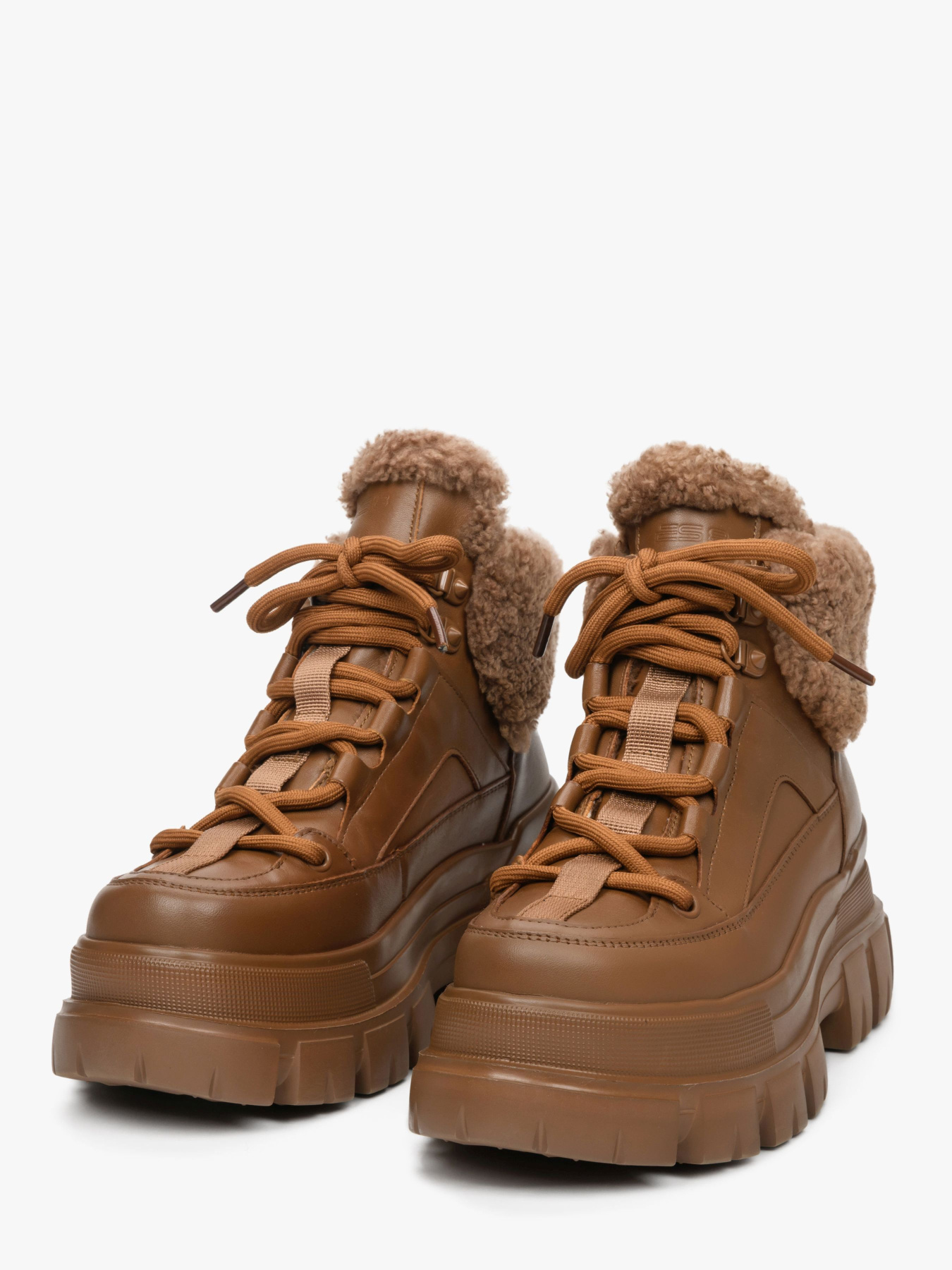 Ботинки и сапоги ES8 модель 127-02-108 Фото