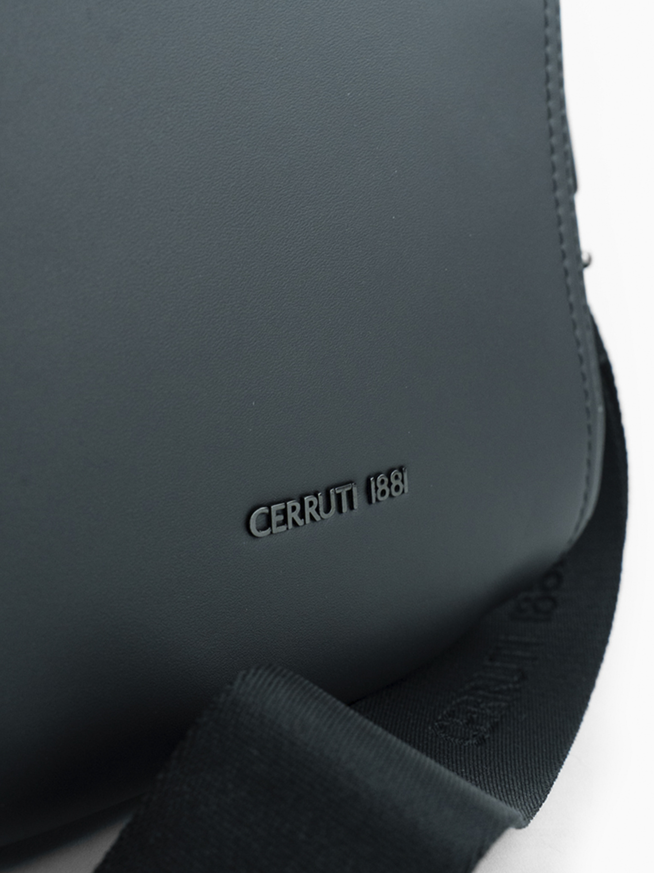 Сумки Cerruti 1881 модель CEBO07208M Фото