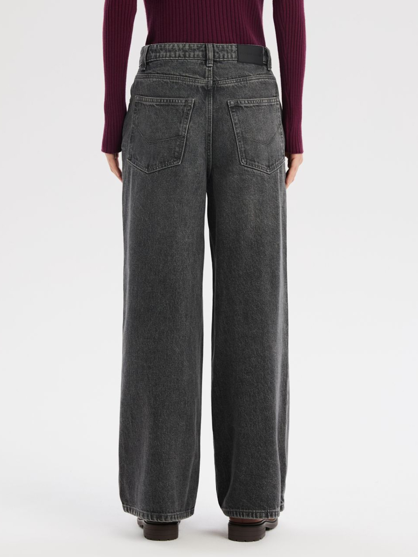 Широкие джинсы DIVERSE Rawie 256 модель 10048255 Фото