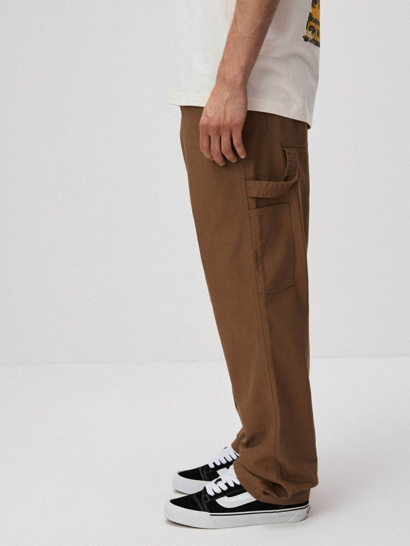 Брюки повседневные DIVERSE Cltn Roger модель 10048076 Фото