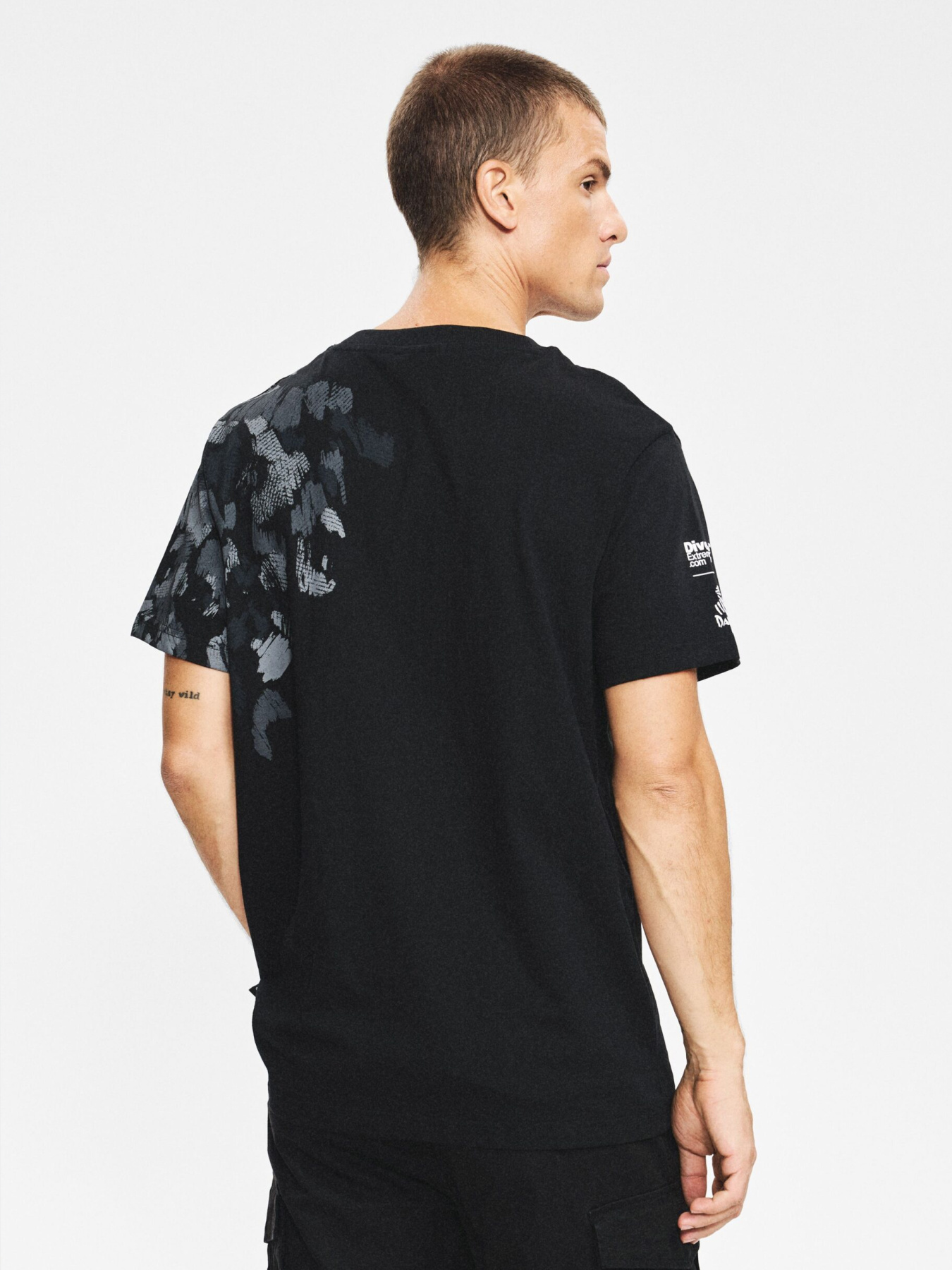 Футболка DIVERSE Dkr Camo 256 модель 10048100 Фото